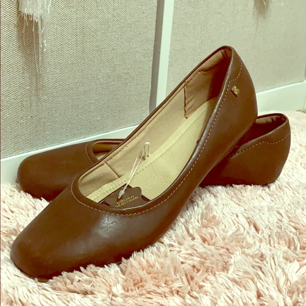 Botero Flat Leather Shoes